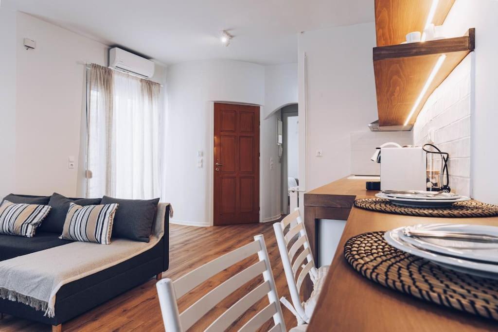 The Repose Aesthetic Apt. R1 Apartment Ираклио Екстериор снимка